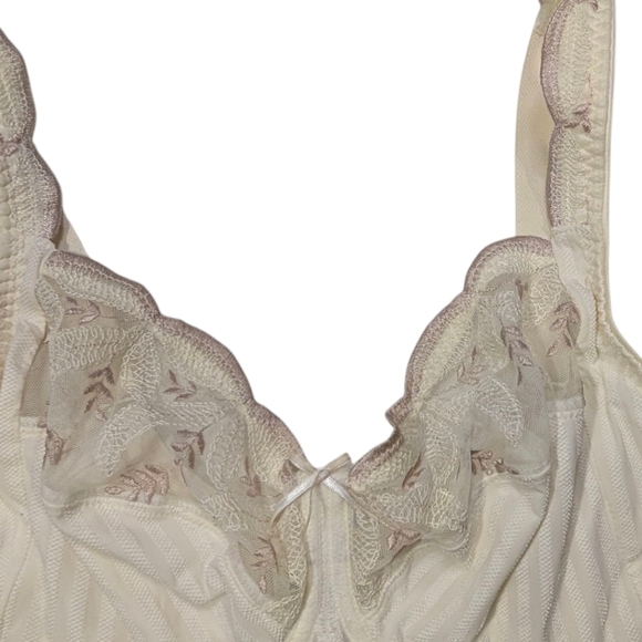 Chantelle Pont Neuf Full Coverage Unlined Elegant Cream Lace Bra 36 DDD 36F - Picture 5 of 8